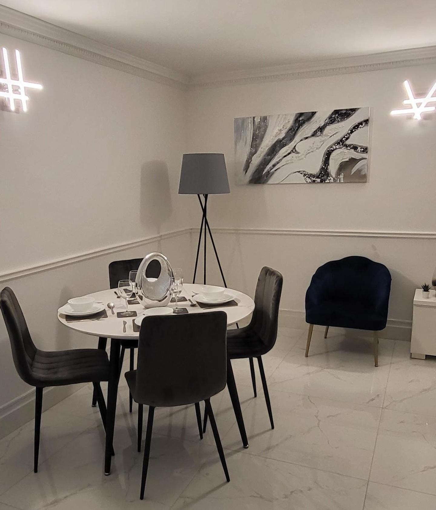 Stunning 2 Bedroom Apartment In Canary Wharf - Morland Apartments London Rom bilde